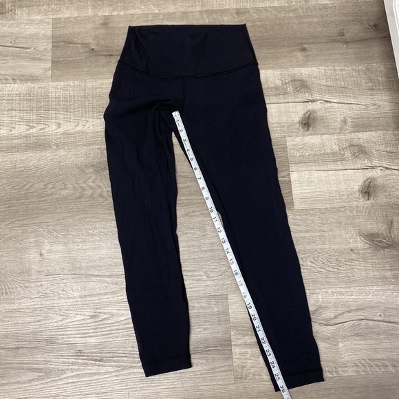 Lululemon Athletica Black Wunder Under HighRise 7/8 Tight - Picture 3 of 12